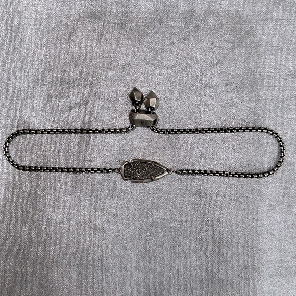 Kendra Scott Arrowhead Silver Druzy Adjustable Bracelet - Picture 5 of 6